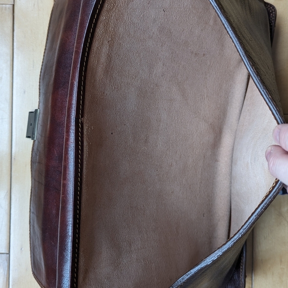 100% Italian leather messenger bag / briefcase - Picture 7 of 7